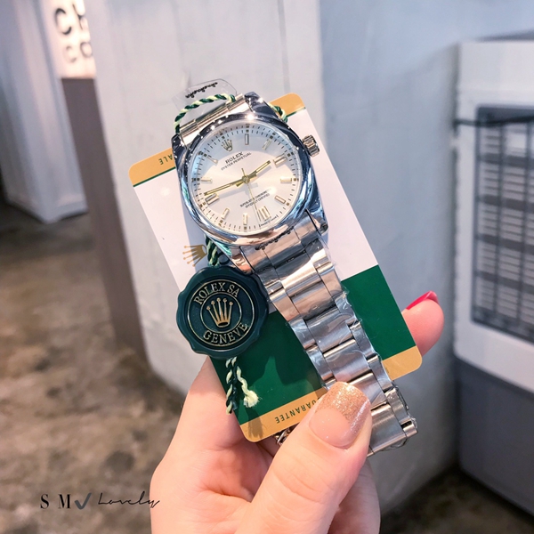 ブランド時計正面デザイン